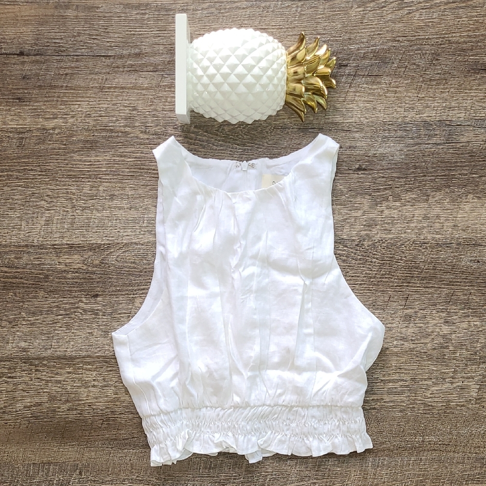 DISSH High-Neck Linen/Rayon Crop Top - White